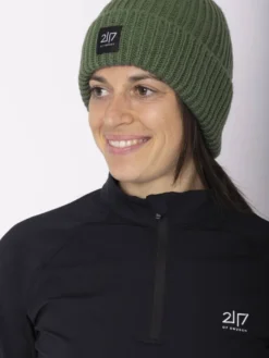 2117 pipo Hemse Knitted Beanie