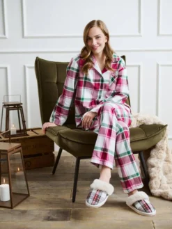 Damella pyjama 70101 896 Viini / Valkoinen Discount